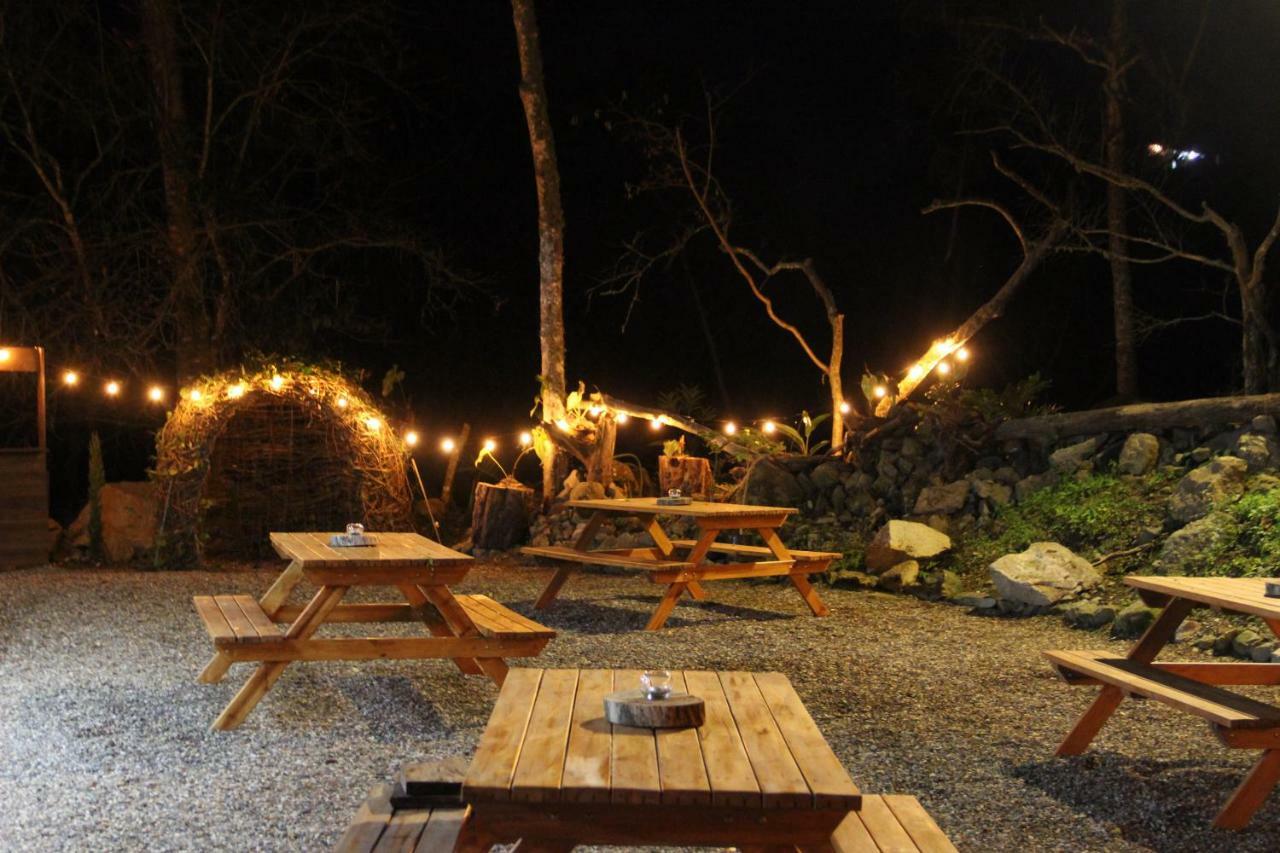 Готель Bosque De Aventura & Glamping Refugio Del Bosque Ла-Меса Екстер'єр фото